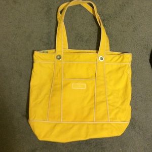 Vera Bradley tote bag