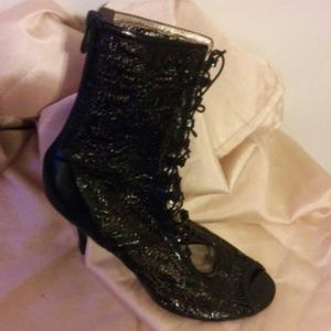Ankle boot