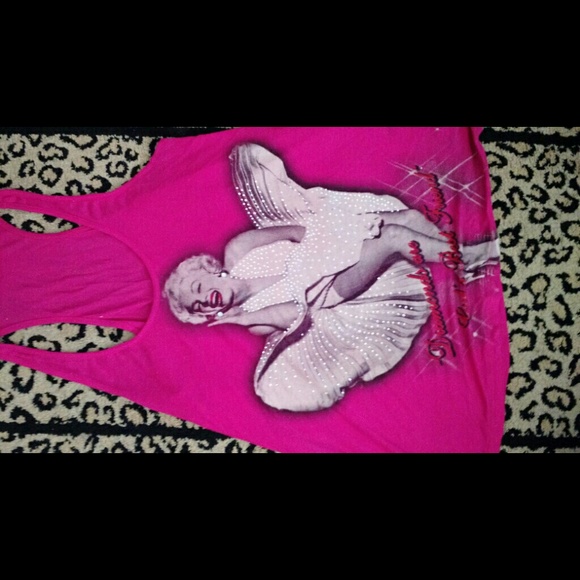 Pink marilyn tank