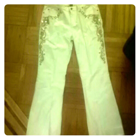 Kenar Pants - Cream colored embroidered lightweight pants