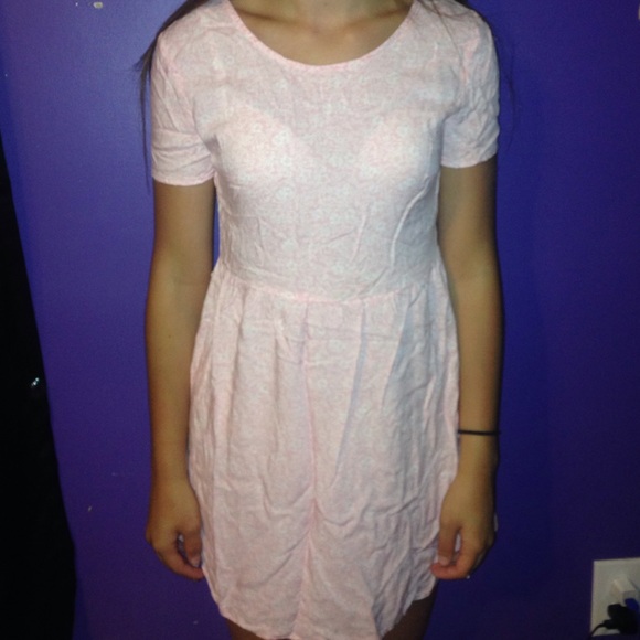 H&M Pink Patterned Dress