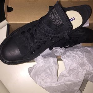 New all black converse