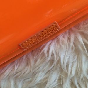 BCBGMaxAzria Accessories - BCBG MAX AZRIA clutch BCBGMaxAzria Accessories - BCBG MAX AZRIA clutch