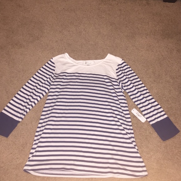 Striped 3/4 sleeve top