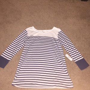 Striped 3/4 sleeve top