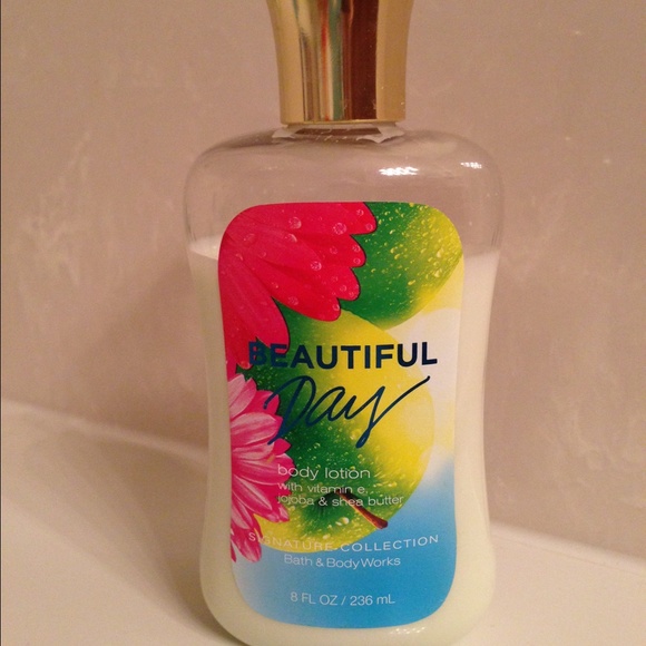 Bath and Body Works Beautiful Day body lotion