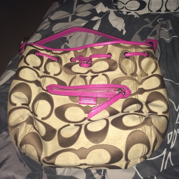 Cute Pink & Tan Coach bag