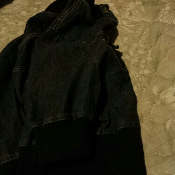 Jean jacket - Picture 4 of 4