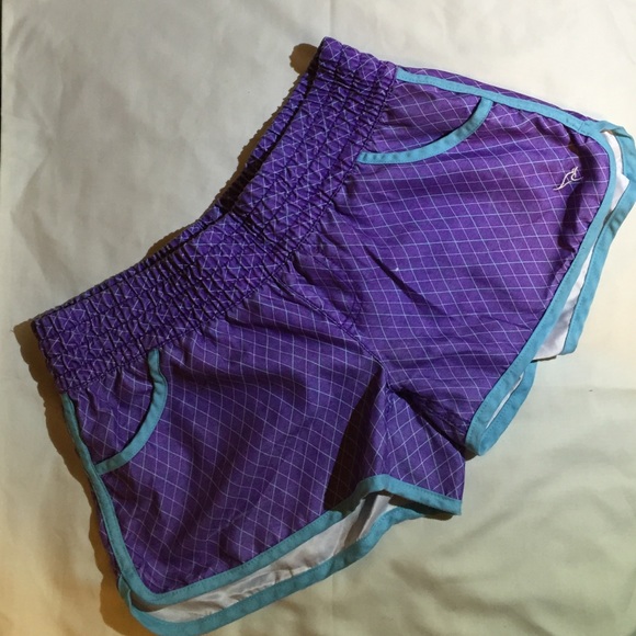 Bundle 3 Shorts size Small - Picture 3 of 4