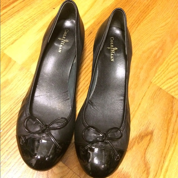Black Cole Haan shoes won once