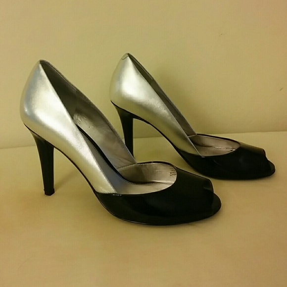 Ralph Lauren Shoes - ❎SOLD❎Ralph Lauren Peep Toe Pumps