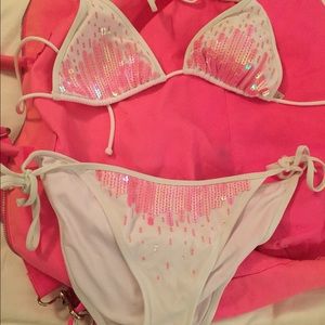 Victoria's Secret bikini