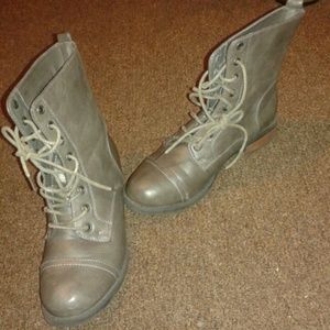 Rouge Grey combat boots