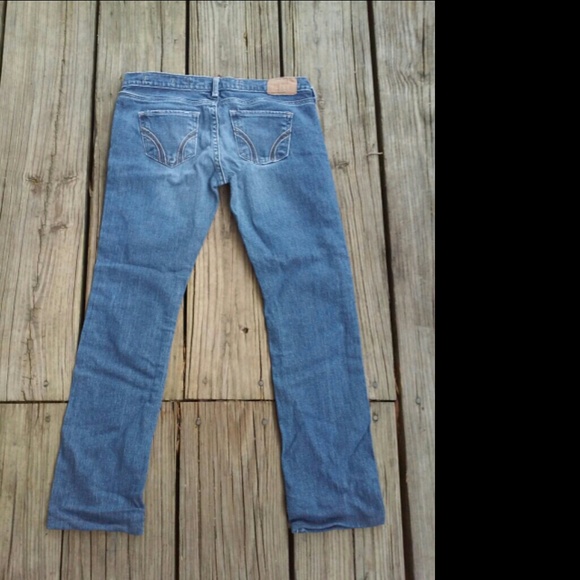 Hollister size 1 jeans - Picture 3 of 4
