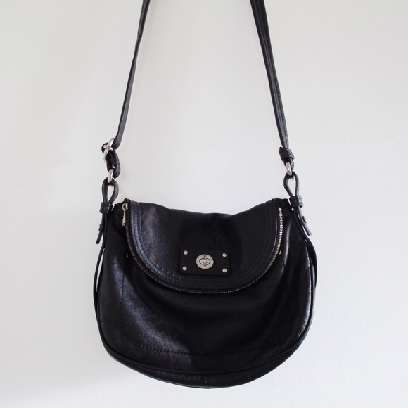 Marc by Marc Jacobs Handbags - 🎉 HP! MBMJ - Totally Turnlock Handbag