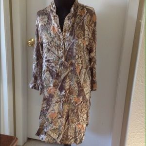 Cabela's Camo silk night shirt