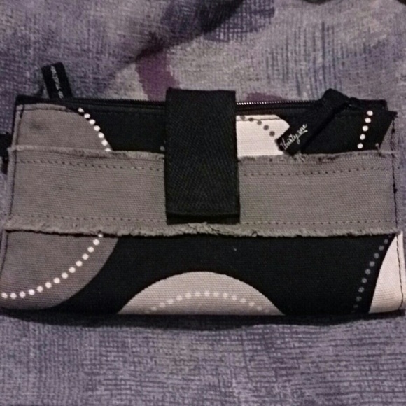 Thirty one gifts retro metro wallet