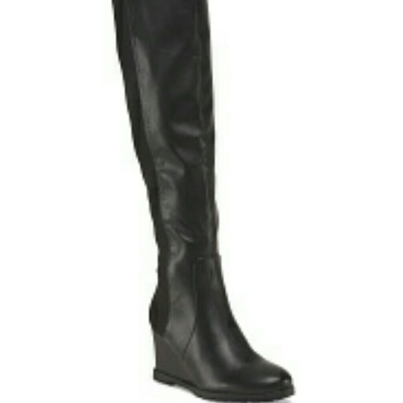 Black Over the knee boot