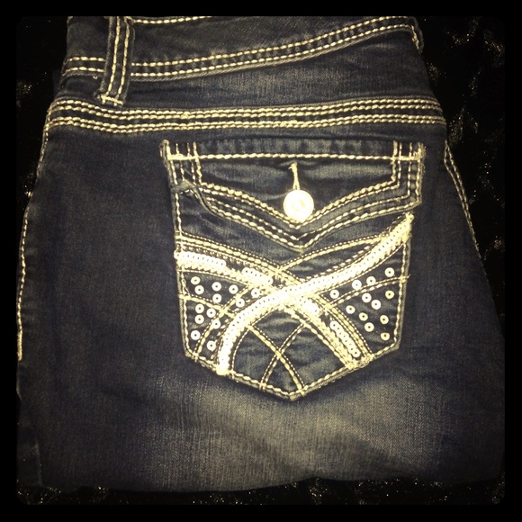 Twenty one black by rue 21