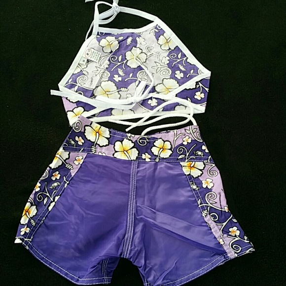 Hawaiian swim set - Picture 2 of 3