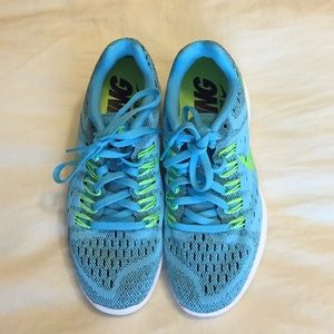 Brand New: Womens nike lunar tempo trainer aqua