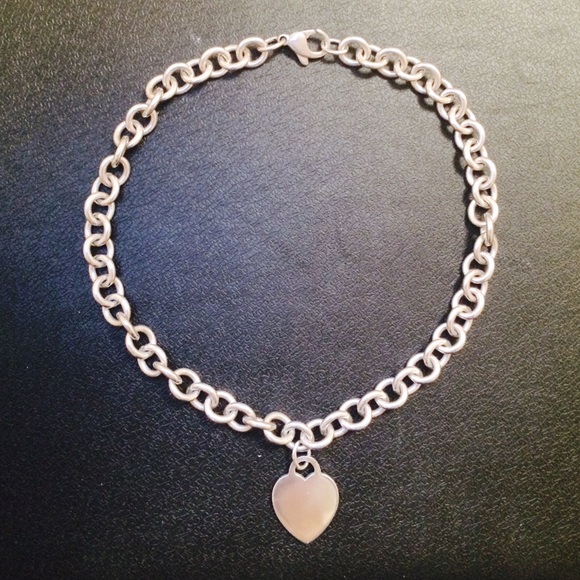 Classic Tiffany Sterling Silver Heart Tag Necklace