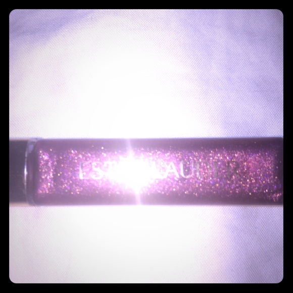 Double Estée Lauder lip glosses gold edition