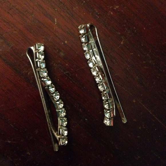 Bobby pins - Picture 1 of 1
