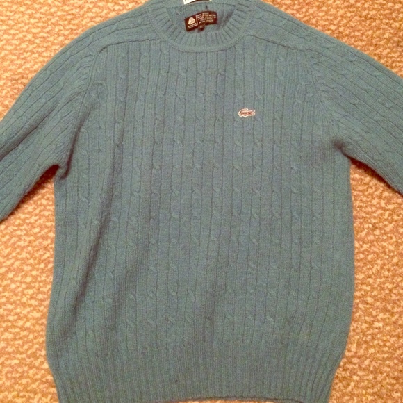 100% wool sweater