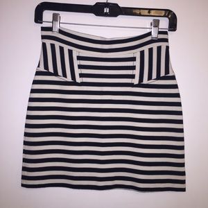 Stripped mini skirt