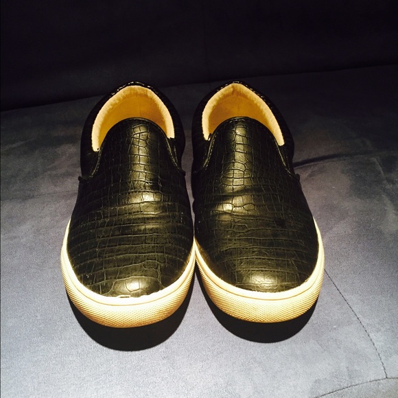 Black Synthetic Casual Slip-On SPORTY FLAT SHOES