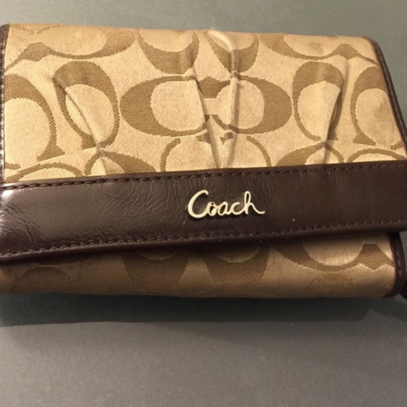 Coach bundle! - Picture 1 of 1