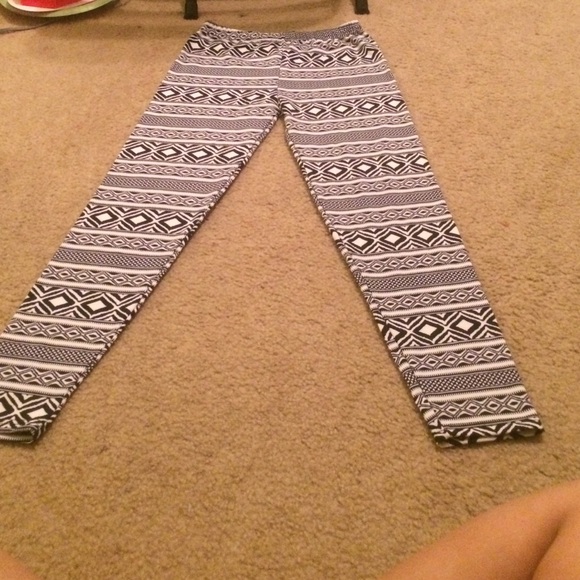 Tribal Print Leggings