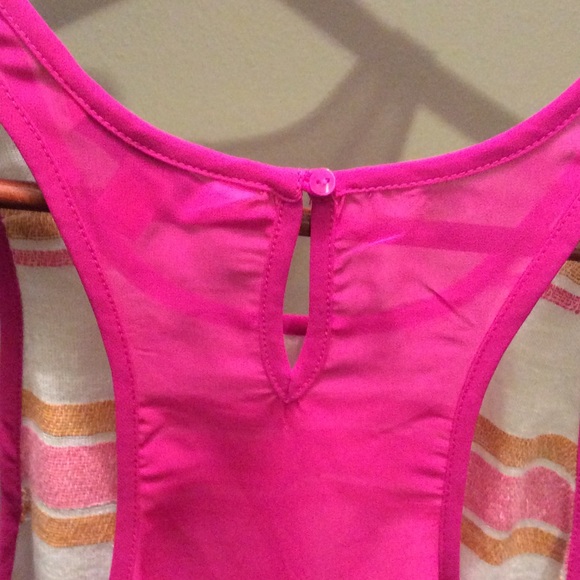 Tank - Picture 3 of 4