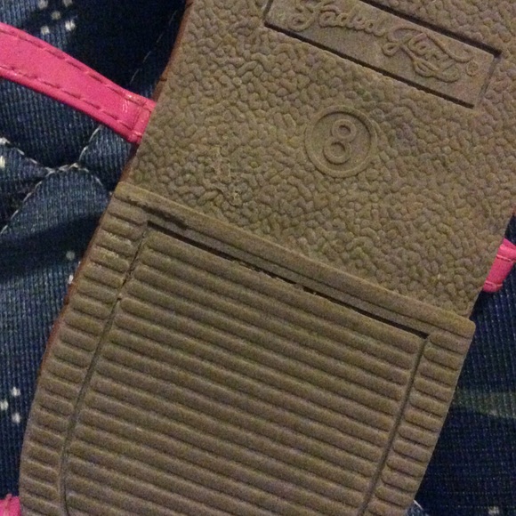Sandals - Picture 2 of 2