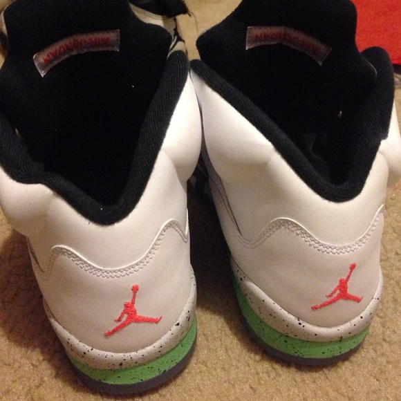 💦Traded 💦Jordan 5 "space jam" - Picture 3 of 4
