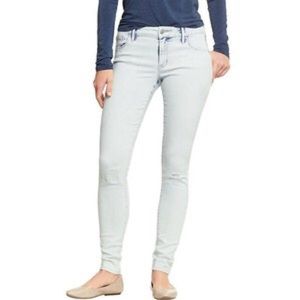Old Navy light washed skinny jeans