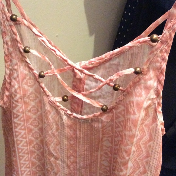 Tank - Picture 2 of 3