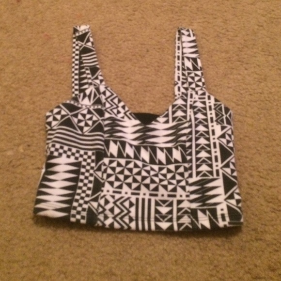 tribal print crop top
