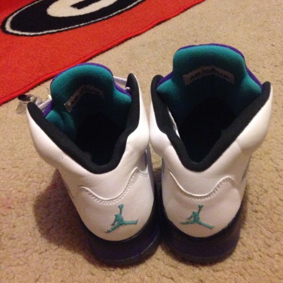 Jordan 5 "grape" - Picture 3 of 4