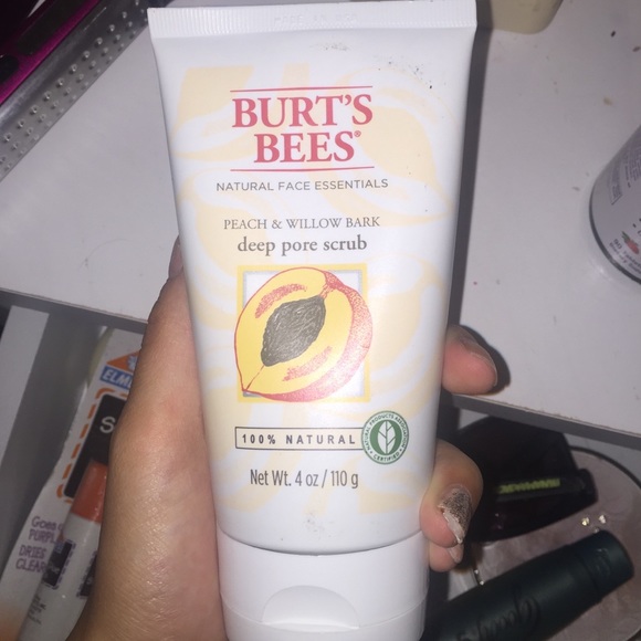 Burrs bees peach and willow  deep pore scrub
