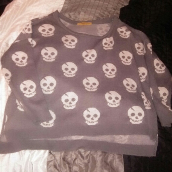 Skull oversized sweater