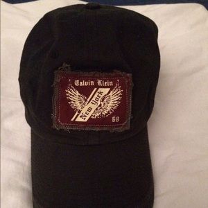 Calvin Klein men's black frayed patch cap