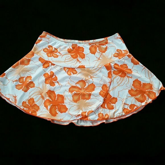 Bikini cover ups - Picture 1 of 3