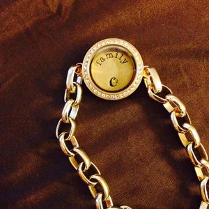 Origami Owl gold colored bracelet