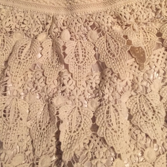 Lace shorts - Picture 2 of 4