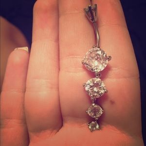 Diamond belly button ring😍