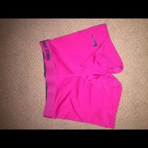Pink Nike pros XS