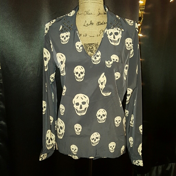 Skull polyester top