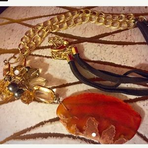 Agate pendant necklace